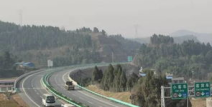 成德南高速公路,连接川西川中川东北，加速区域经济发展